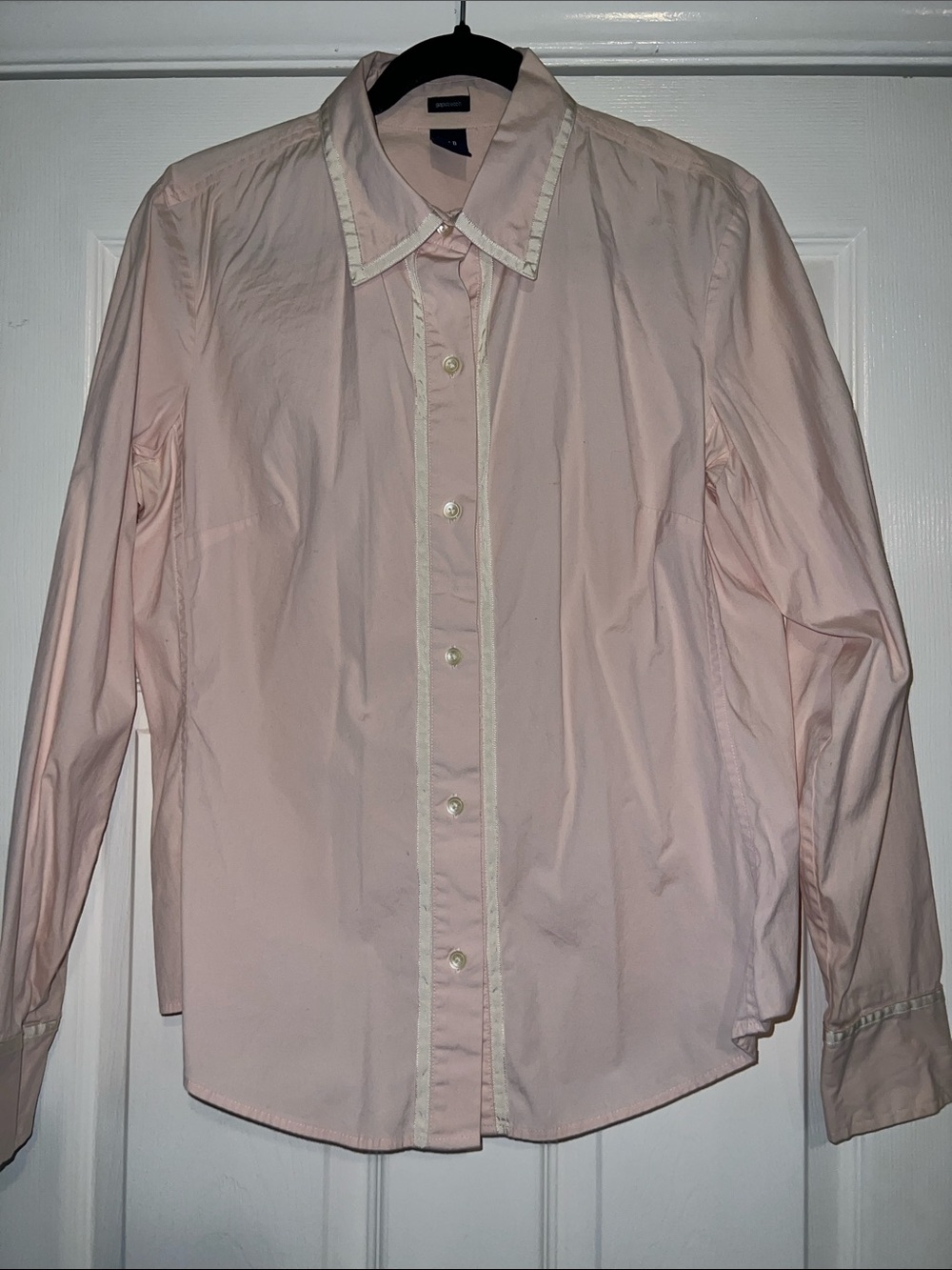 GAP Vintage Light Pink Button-Down Shirt with Cream Ribbon Trim Large